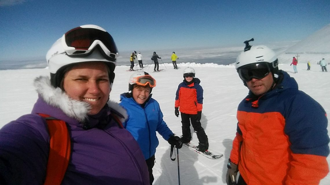 Family ski selfie